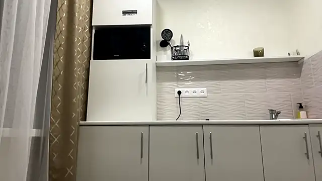 MiloyNoir's cam snapshot