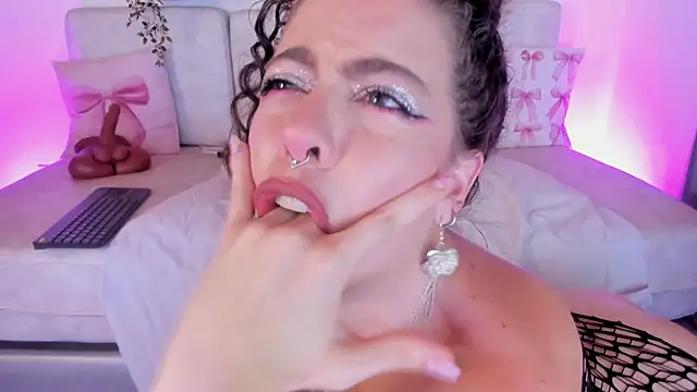 Malka_Burning's cam snapshot