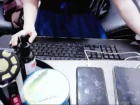 ZZ_TW's cam snapshot