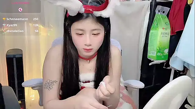 Yvonne-07's cam snapshot