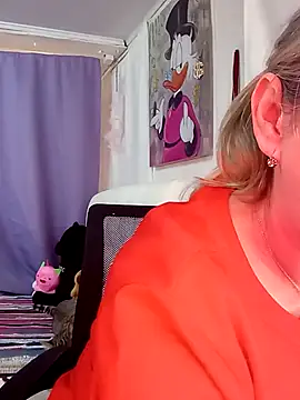 irinamaux live sex cam