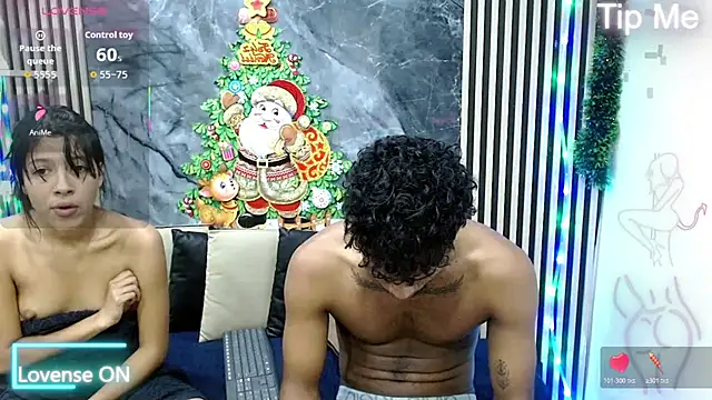 Hilarydolls live sex cam