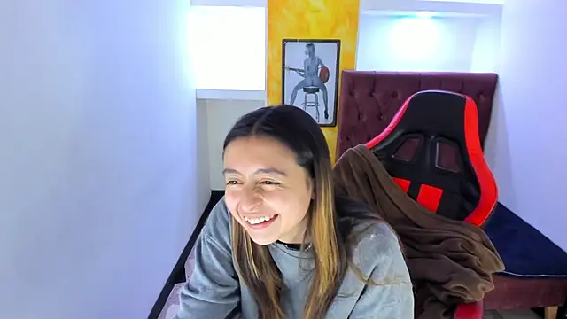 lala_clark's cam snapshot