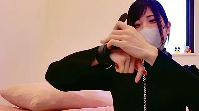 mayumichan13 live sex cam