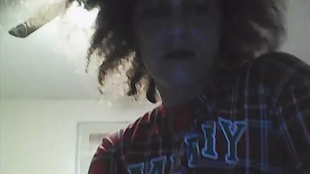 sarahkat86's cam snapshot