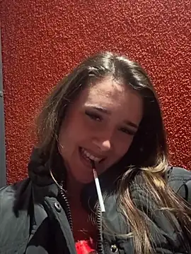 MayaVonDe's cam snapshot