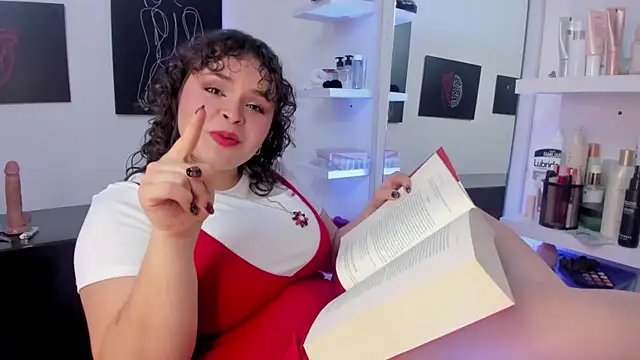 SeleneLuminari8's cam snapshot