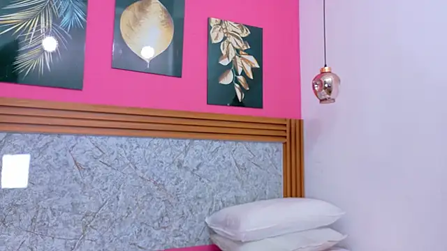 kinkyandsavage's cam snapshot