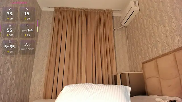 heyheyneko live sex cam