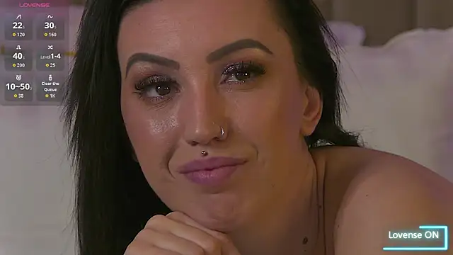 EnyaHazell's cam snapshot