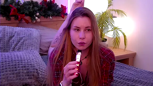 -SaraBlack-'s cam snapshot