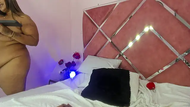 EmilyDuran_'s cam snapshot