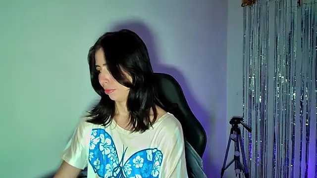 roses_allison's cam snapshot