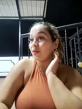 LaurenWelly_'s cam snapshot