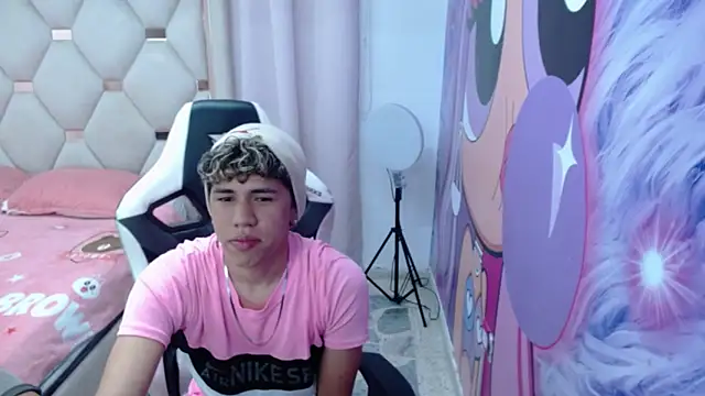 Big_boyss_ live sex cam