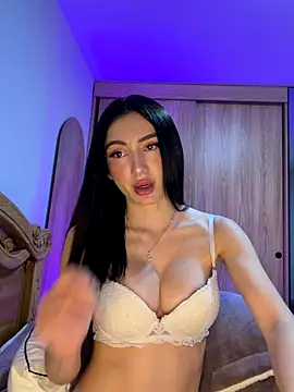 Maddy_Jones's cam snapshot