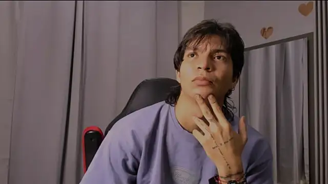 toji_luxxer live sex cam