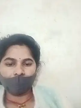 JULEE-740's cam snapshot