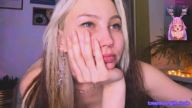 Nicole_matt's cam snapshot