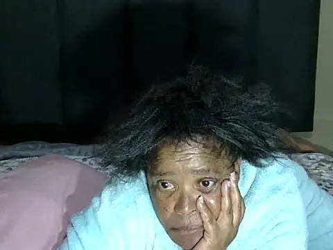 bigsexymama2's cam snapshot