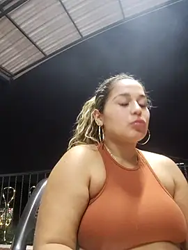 LaurenWelly_ live sex cam