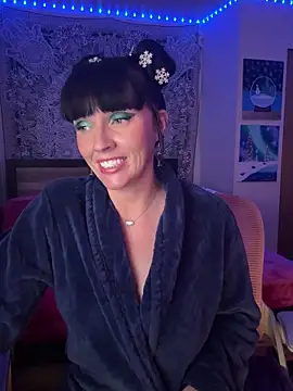 MaciiMayy's cam snapshot