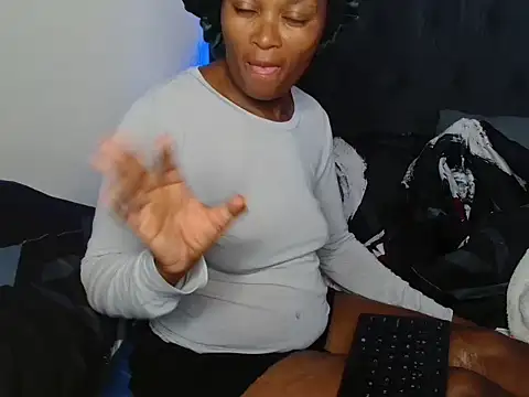 Sex_bomb30 live sex cam