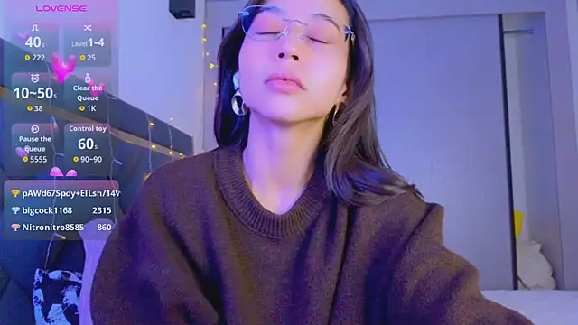 Mia_Tin's cam snapshot