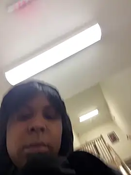 BlueMoney100's cam snapshot