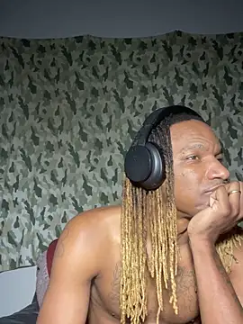 backbonebreaker's cam snapshot