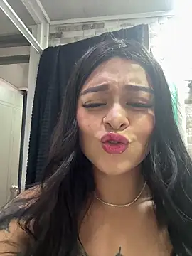 Saray_charmante's cam snapshot