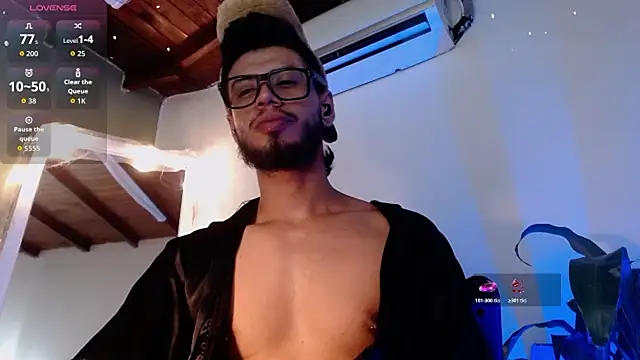 Colby_brown03's cam snapshot