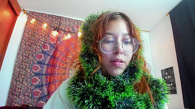 _Moon_Johnson's cam snapshot