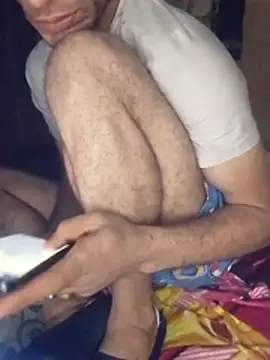 LOOLOOO123123's cam snapshot