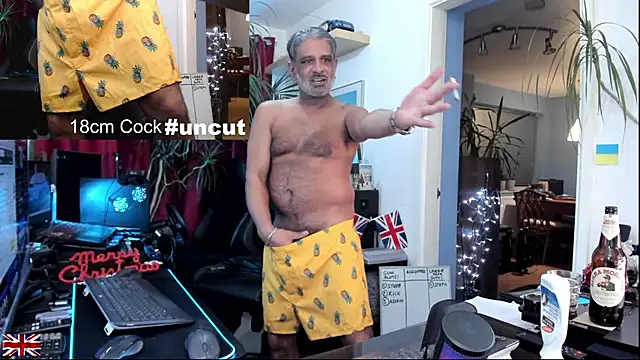 OnlineBossUK's cam snapshot