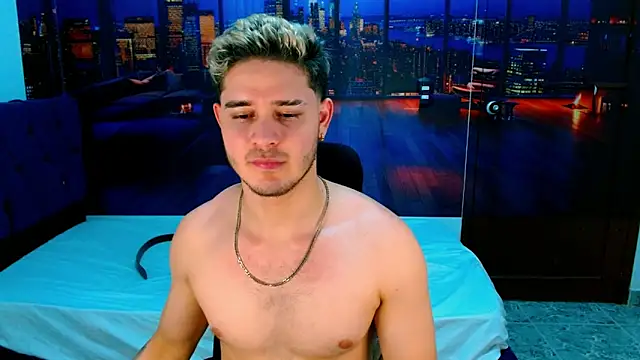 RayanLynxx live sex cam