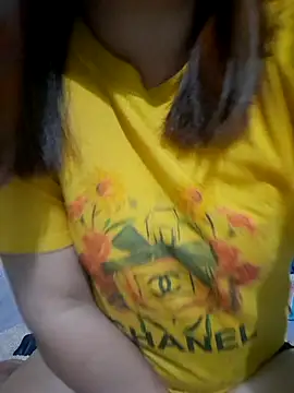 mai-mai-97's cam snapshot