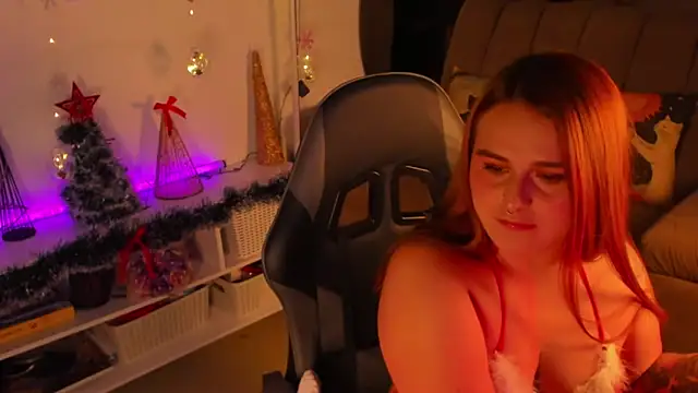 evy_orange1's cam snapshot