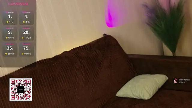 Rebeca_Mars's cam snapshot