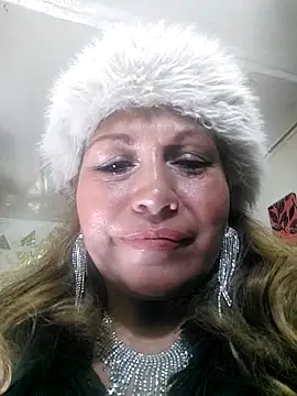 Kazsandraa's cam snapshot