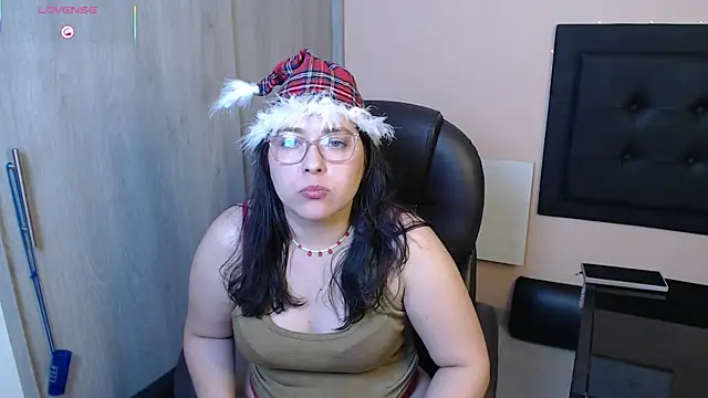 May_Carlier live sex cam