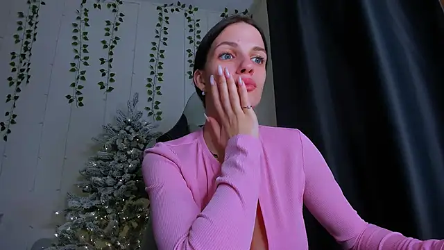 KarlaSim live sex cam