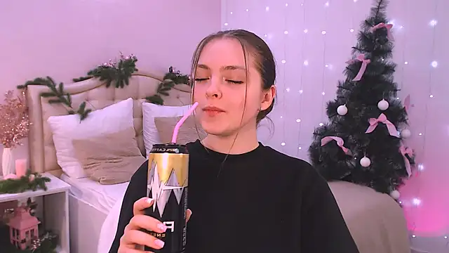 marshmallowee's cam snapshot