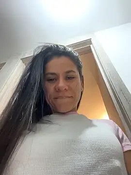 ReggieG live sex cam