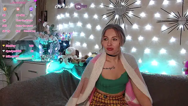 Alice_Picasso's cam snapshot