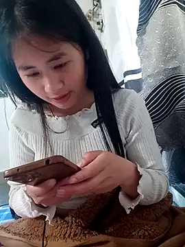 Him_MountainGirl live sex cam