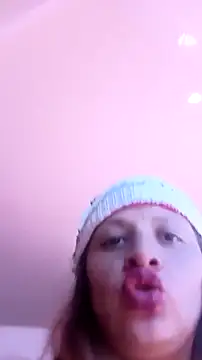 kattydirtylol's cam snapshot