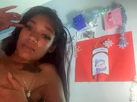 Ahlanacherae_creamz's cam snapshot