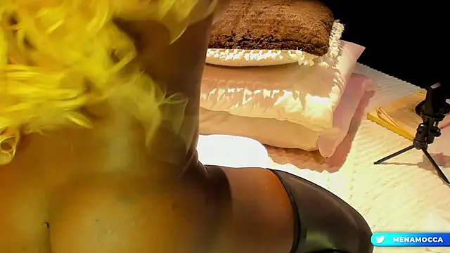 MiaKnox's cam snapshot