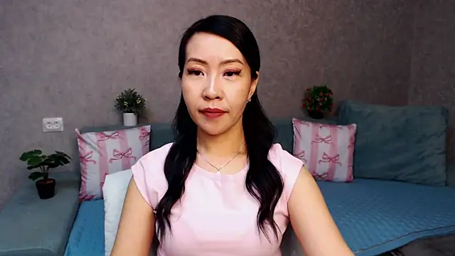 LiaPak's cam snapshot